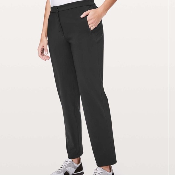 Lululemon On The Move Pant Black 6 - Picture 2 of 9